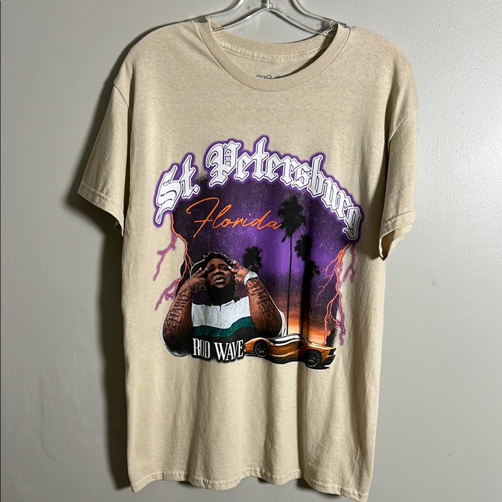 Rod Wave Hip Hop St Petersburg Florida Tan Graphic T-Shirt Men’s Medium